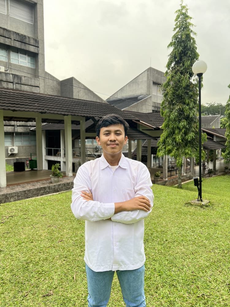 Akram Makruf Aidil
