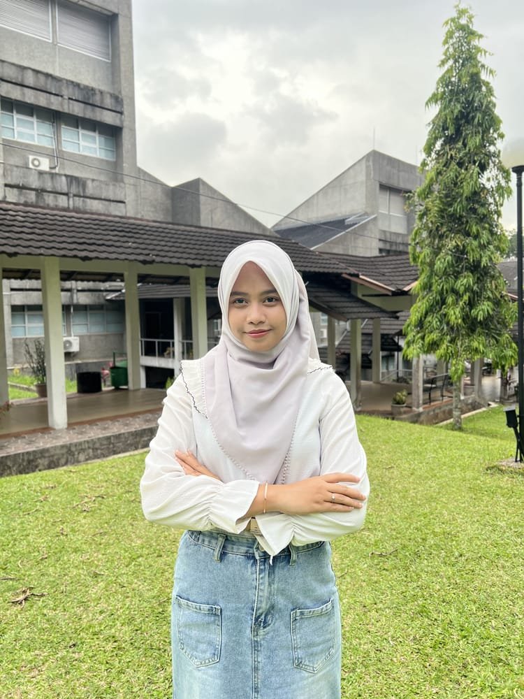 Stevhani Febria N